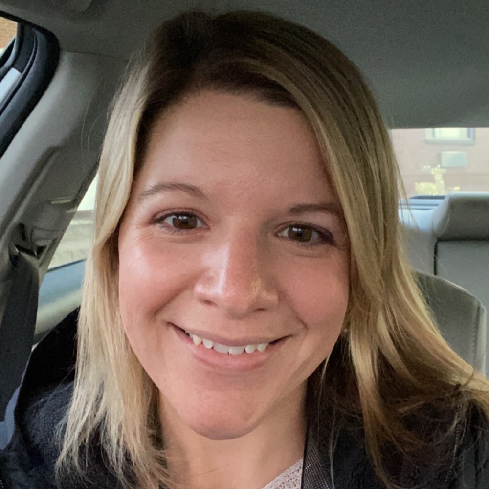 Meet your Posher, Melissa